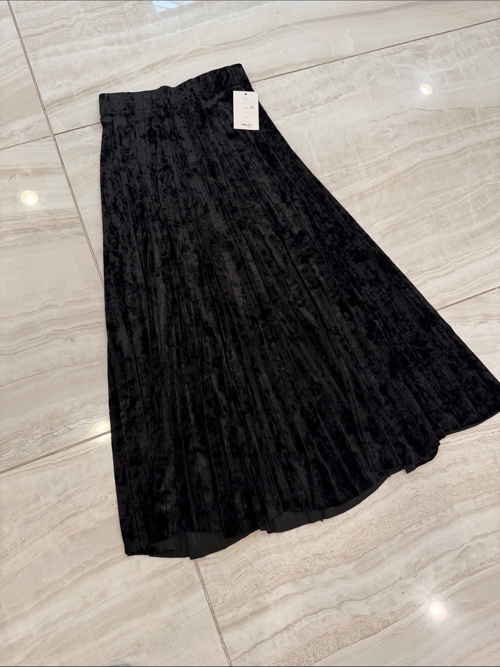 Black Pleated Velvet Maxi Skirt